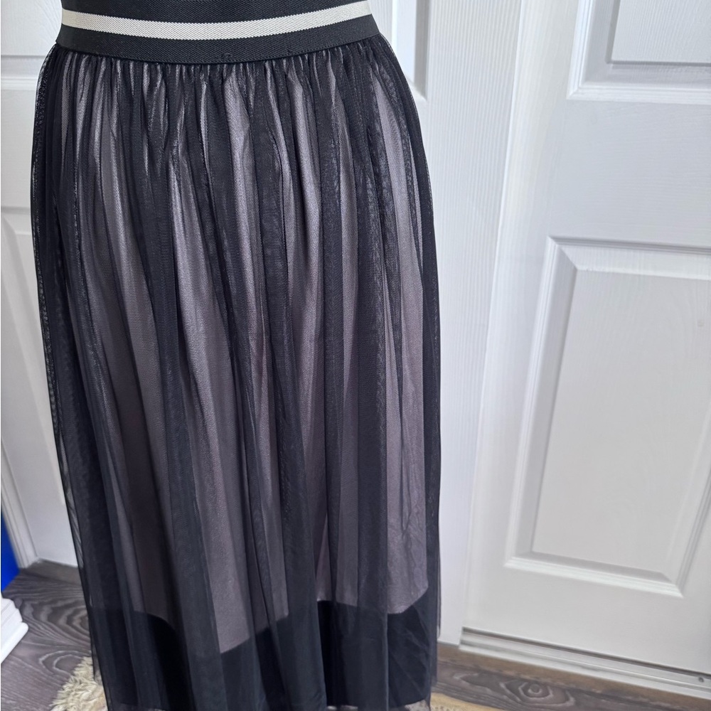 Black midi mesh skirt with beige underskirt NWT elastic waistband